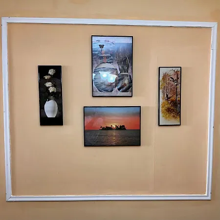 מלון 15 טיראנה