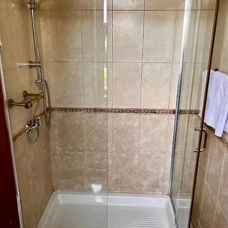 15 * Tirana
